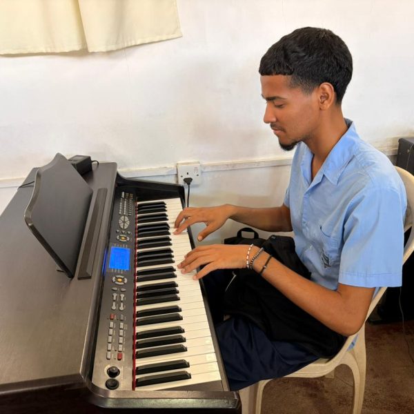 Music Room4